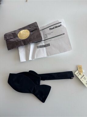 Paul Stewart Satin Self tie 2.5” Bow